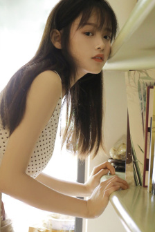 硬糖少女303